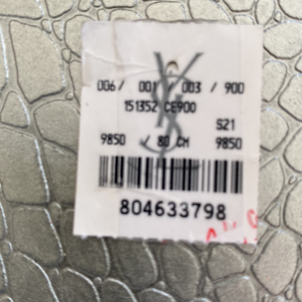 AUTHENTIC Yves Saint Laurent oversized belt. - Picture 4 of 5